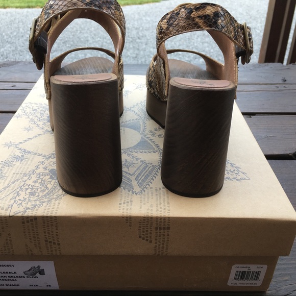 Free People Belem Clogs Tan Snake 6 - Picture 12 of 13